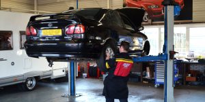 Stoopman Auto's BV - werkplaats